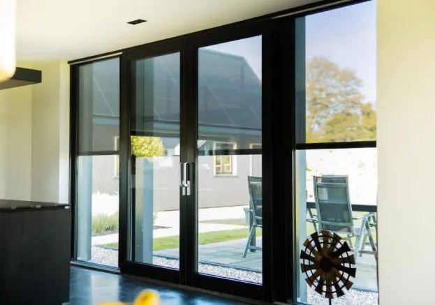 Rofeel screens elektrisch handbediend1